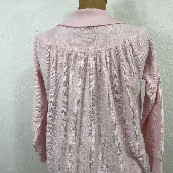 Intimate Appeal pink terry/chenille with zipper front and high neck, pockets - Picture 3 of 12